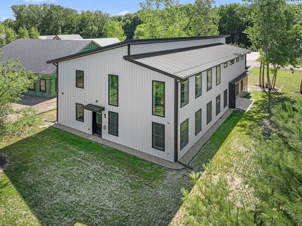 13739 Jane Way Chikaming Township MI 49125