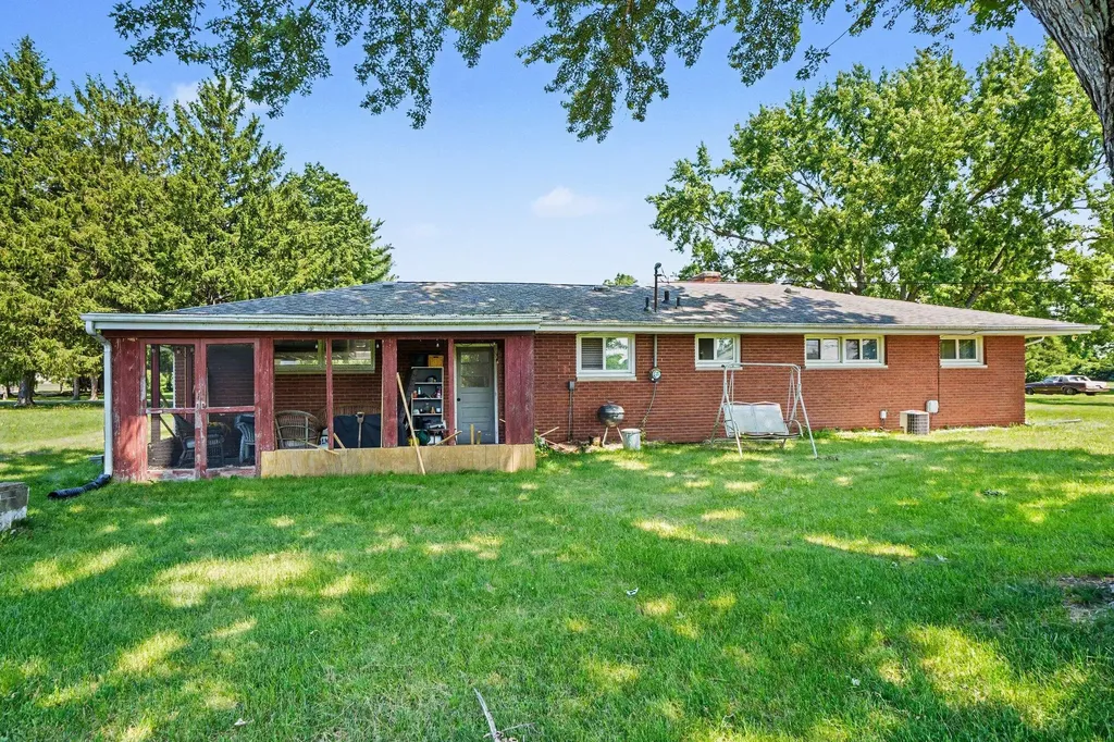 1219 Jeannine Court Niles Township MI 49120