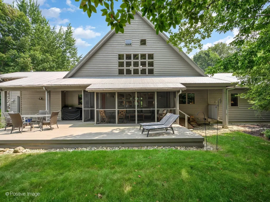 13670 S Cottonwood Lane Chikaming Township MI 49115