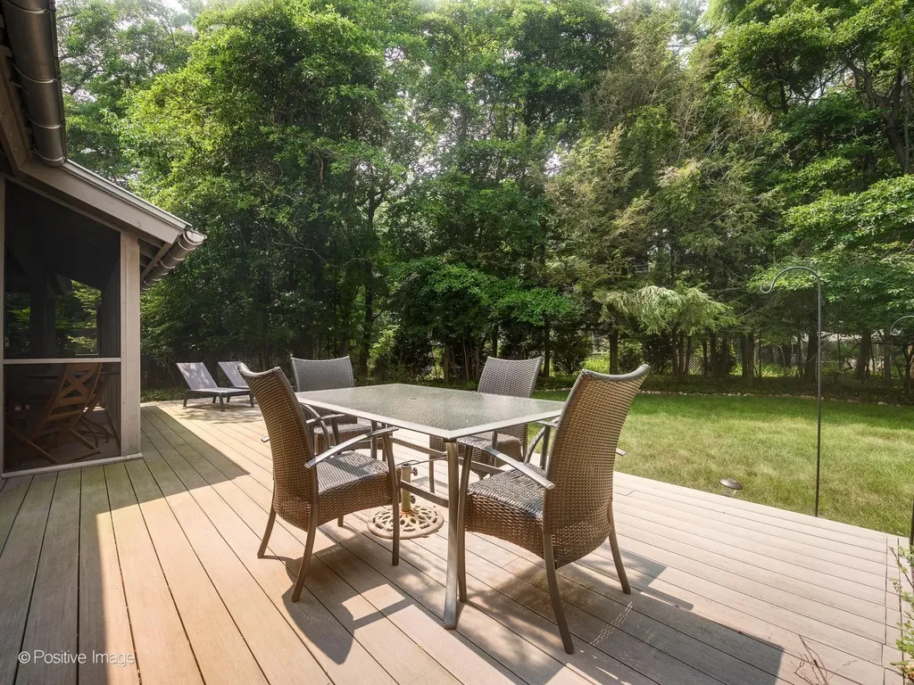 13670 S Cottonwood Lane Chikaming Township MI 49115