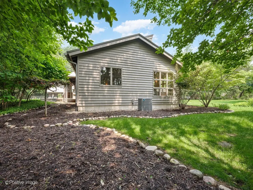 13670 S Cottonwood Lane Chikaming Township MI 49115