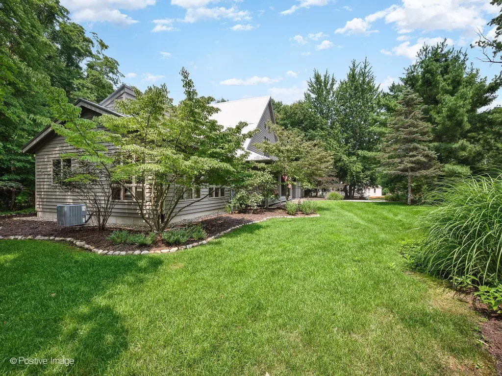 13670 S Cottonwood Lane Chikaming Township MI 49115
