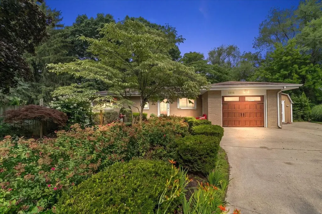 5236 Wilshire Terrace Lincoln Charter Township MI 49085
