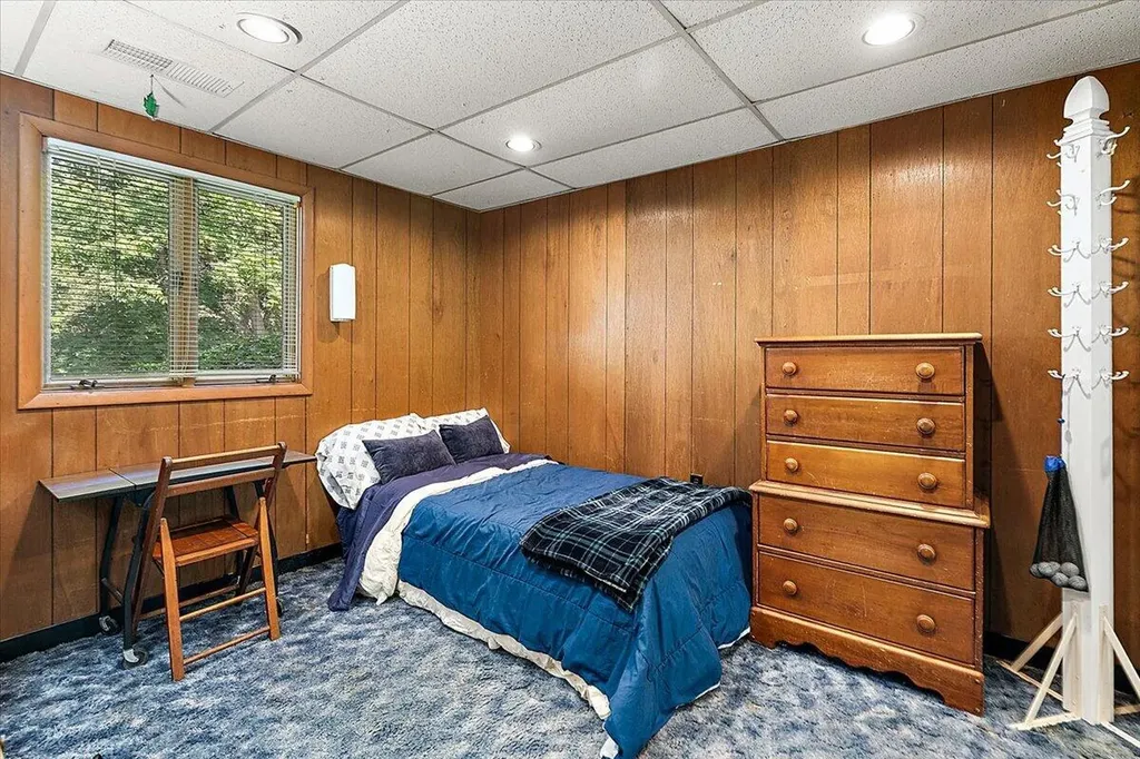 5236 Wilshire Terrace Lincoln Charter Township MI 49085