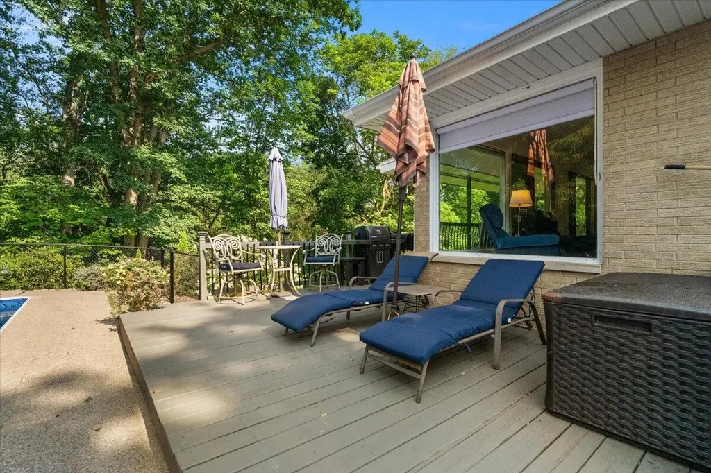 5236 Wilshire Terrace Lincoln Charter Township MI 49085