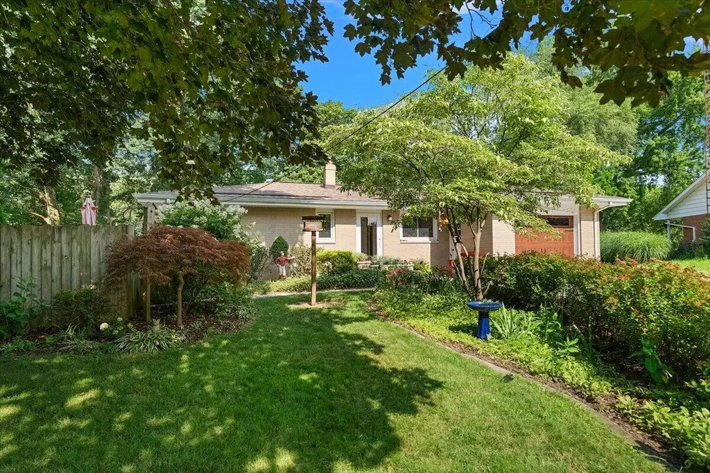 5236 Wilshire Terrace Lincoln Charter Township MI 49085