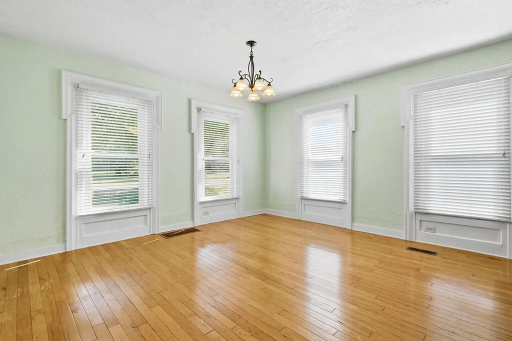6649 122nd Avenue Ganges Township MI 49408