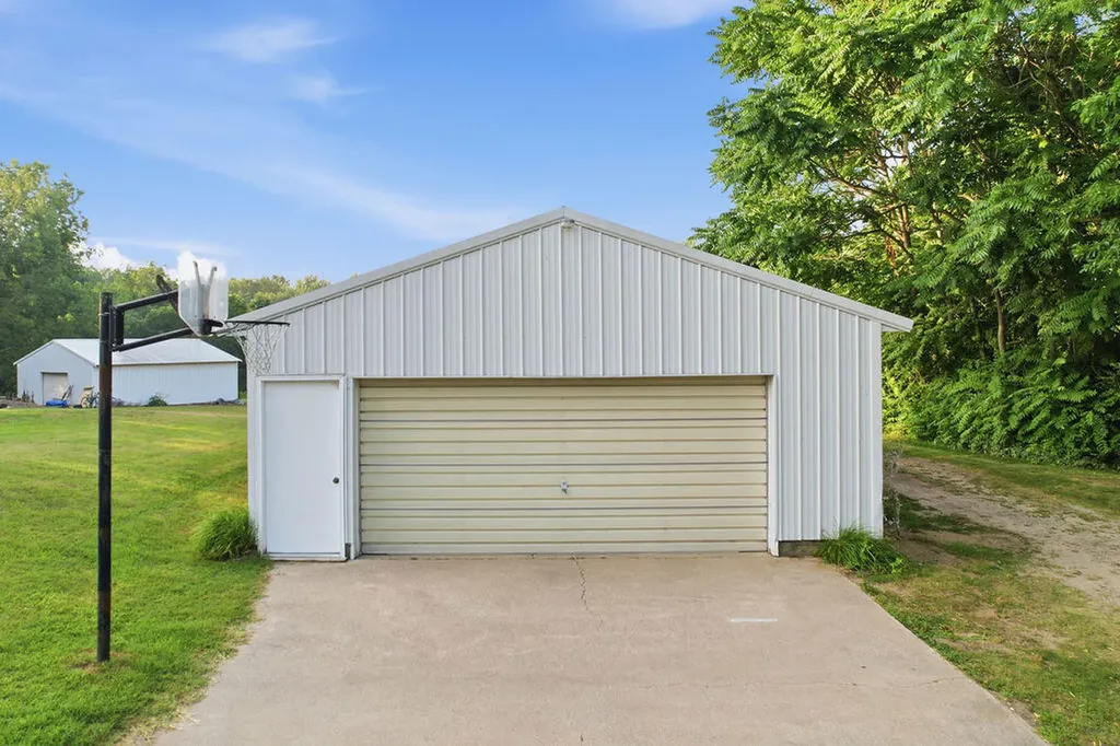 6649 122nd Avenue Ganges Township MI 49408