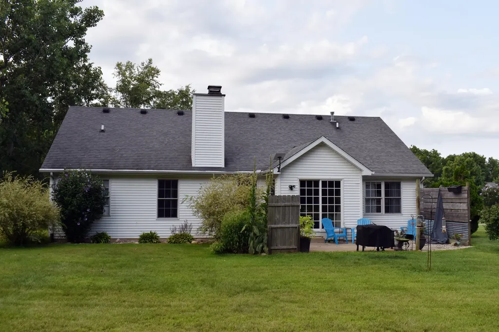 3970 N Hidden Valley Trail N Bertrand Township MI 49120