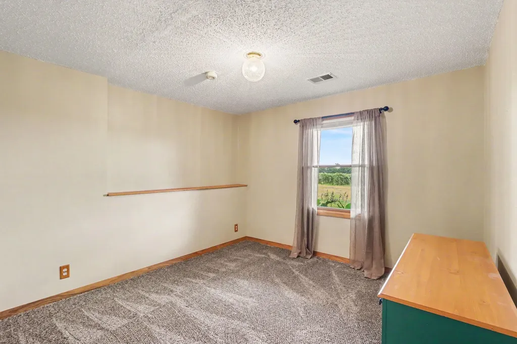 971 Niagara Drive Lawton Village MI 49065