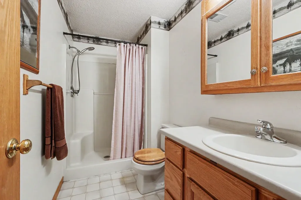 971 Niagara Drive Lawton Village MI 49065