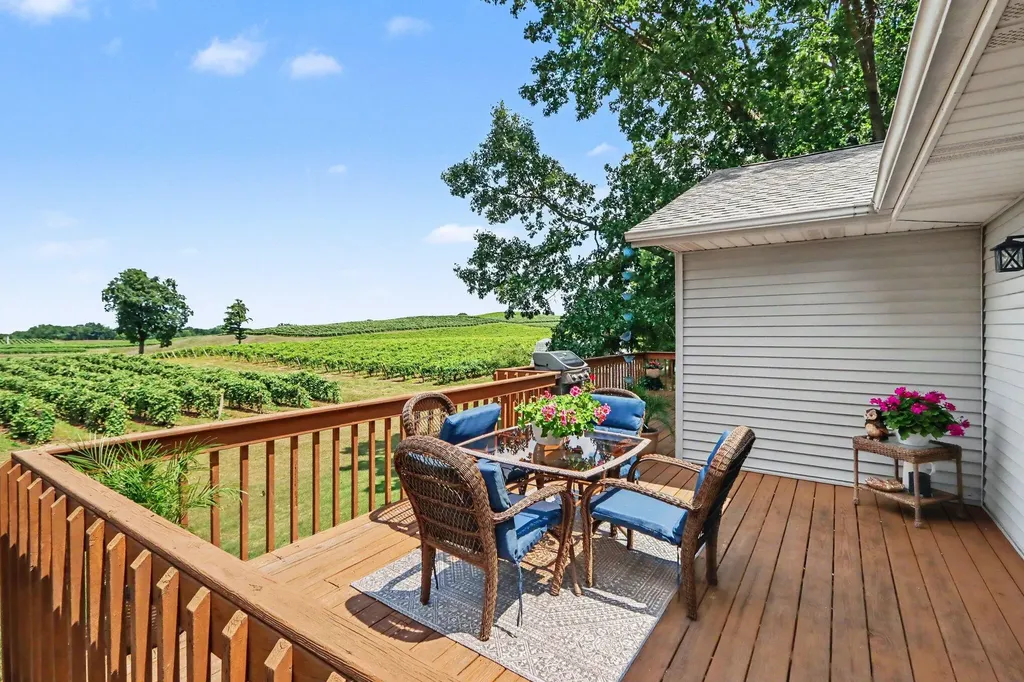 971 Niagara Drive Lawton Village MI 49065