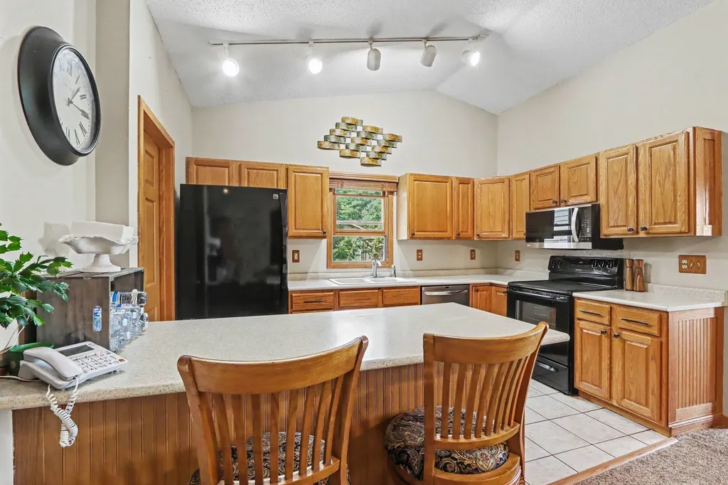 971 Niagara Drive Lawton Village MI 49065