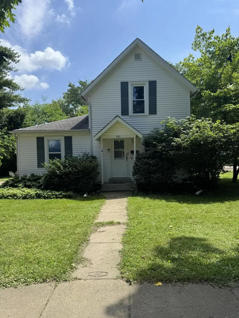 302 S Maple Street Sturgis City MI 49091