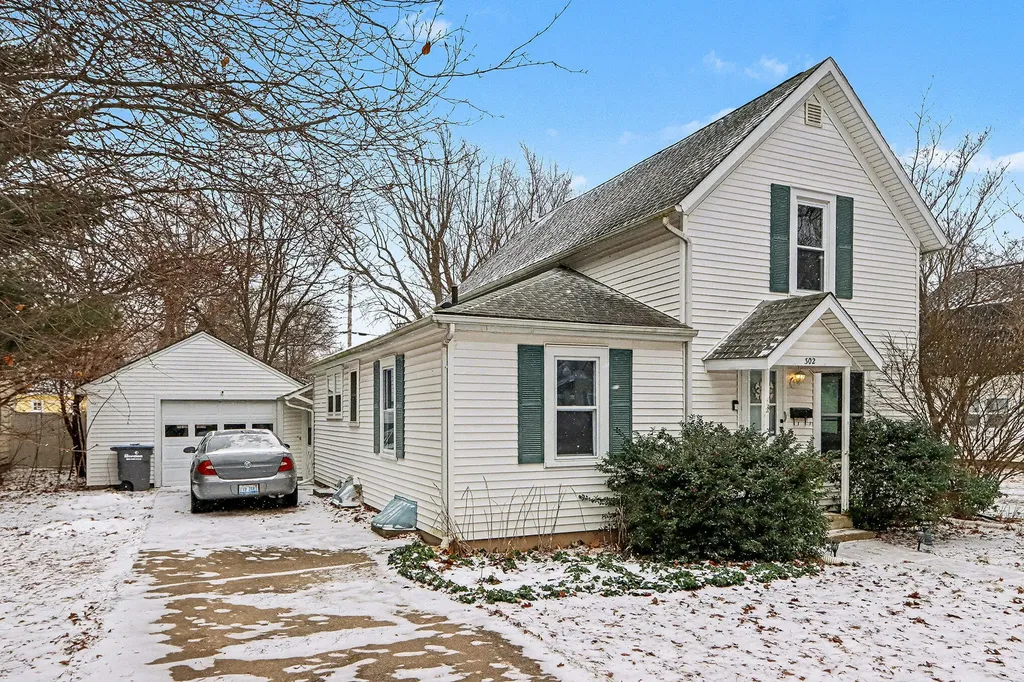 302 S Maple Street Sturgis City MI 49091