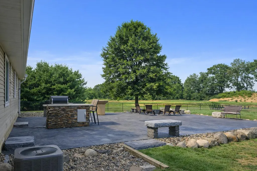 71423 State Line Drive Mason Township MI 49130
