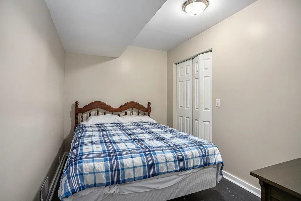 917 Elm Street Colon Village MI 49040