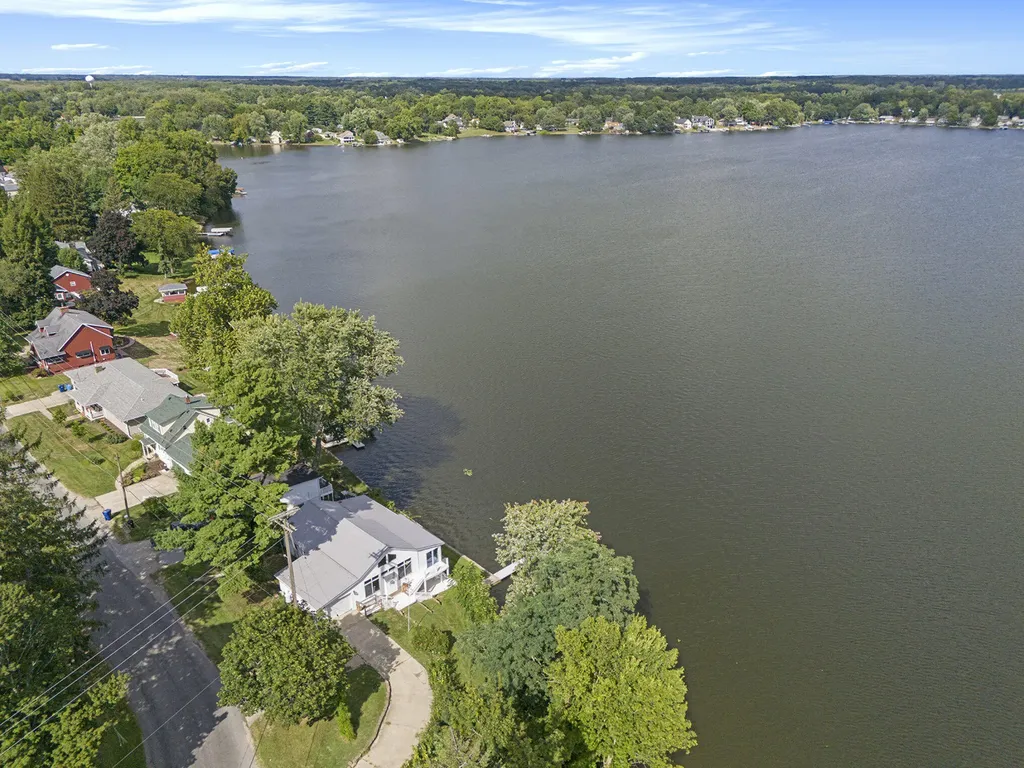 917 Elm Street Colon Village MI 49040