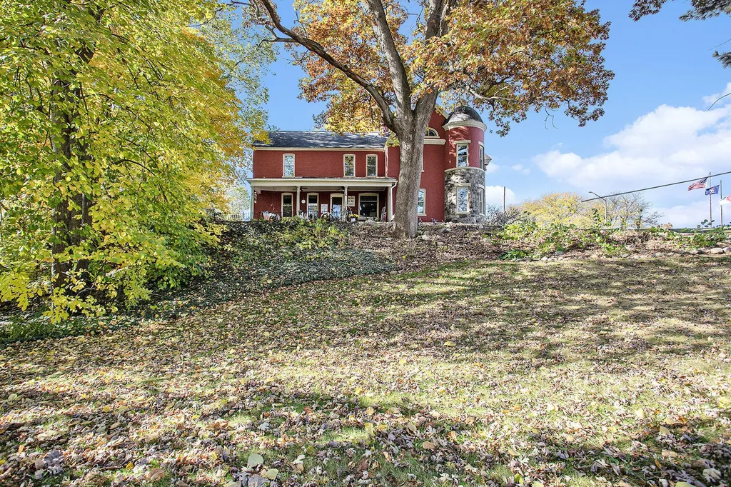 306 W Michigan Avenue Three Rivers City MI 49093