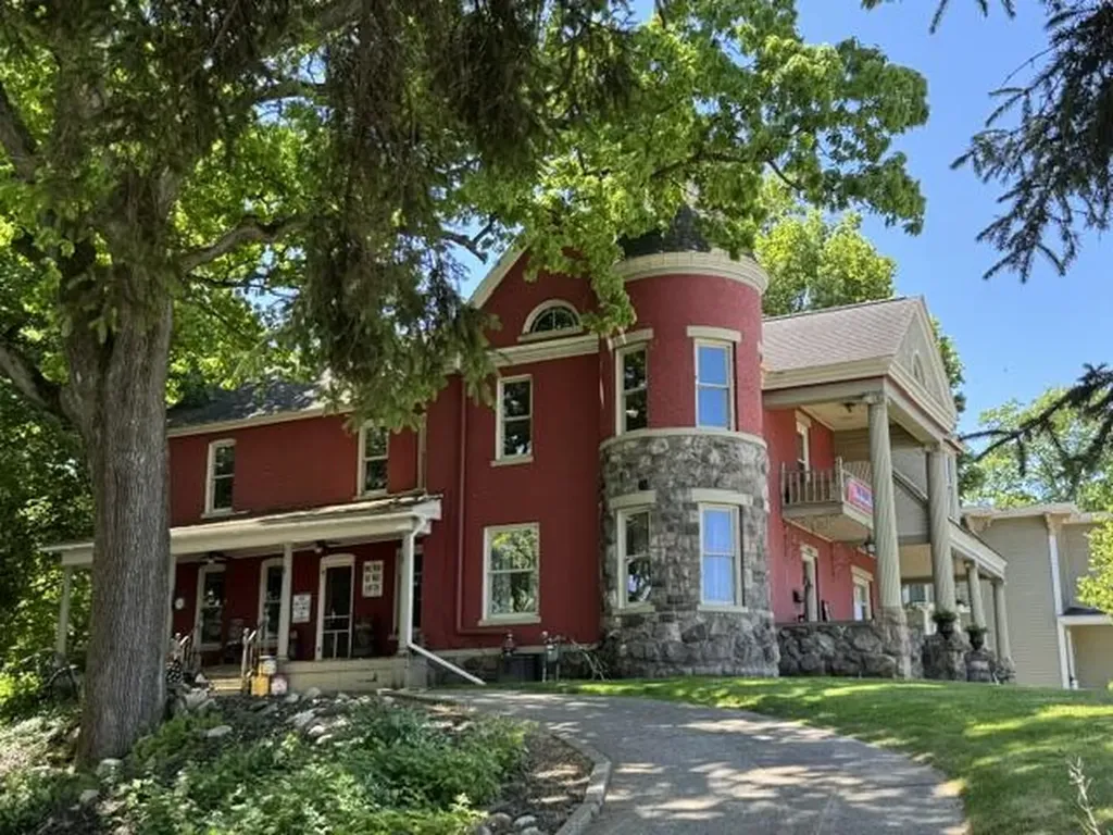 306 W Michigan Avenue Three Rivers City MI 49093
