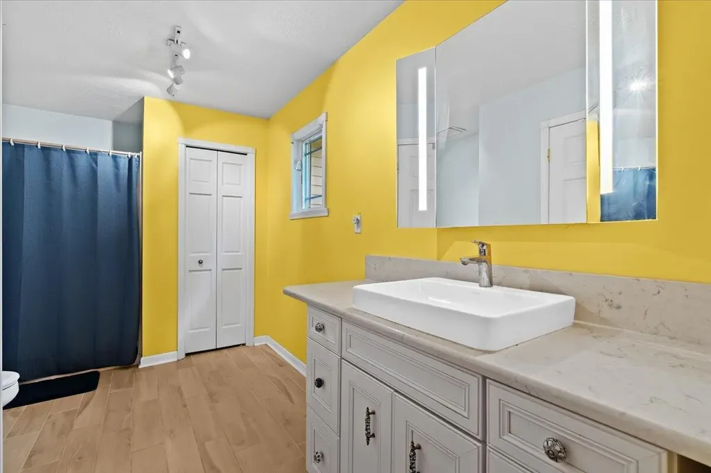 1435 Epley Road Williamston City MI 48895