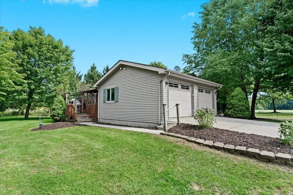 1435 Epley Road Williamston City MI 48895