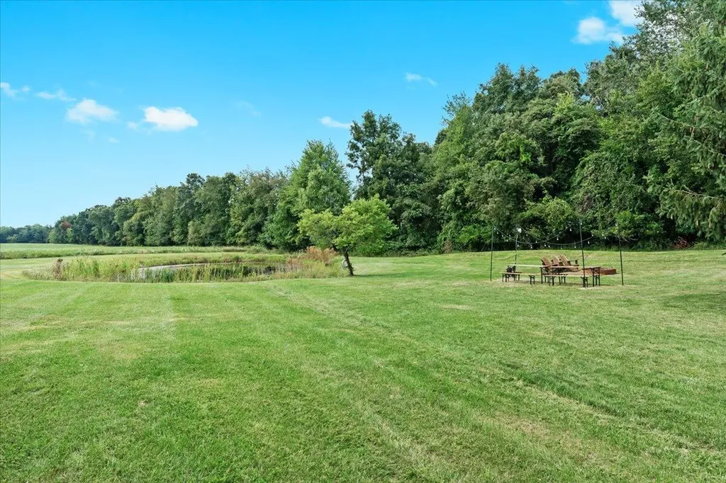 1435 Epley Road Williamston City MI 48895