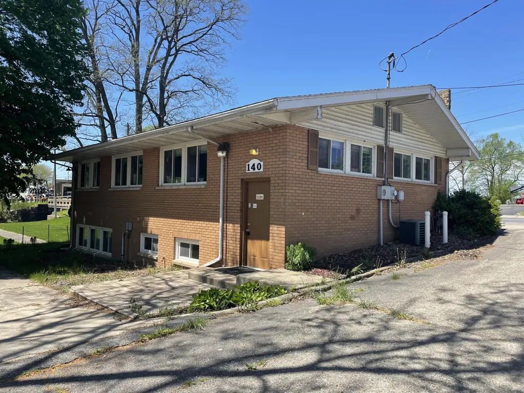 140 W Michigan Avenue Three Rivers City MI 49093