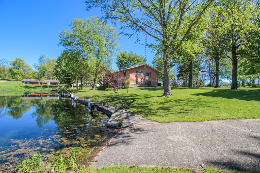 57436 Gearharts Landing Road Fabius Township MI 49093