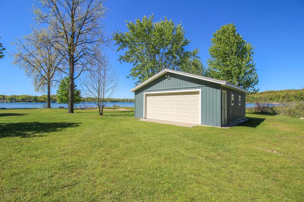 57436 Gearharts Landing Road Fabius Township MI 49093