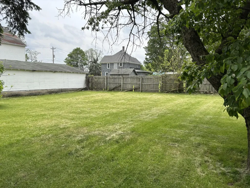 202 N Clay Street Sturgis City MI 49091