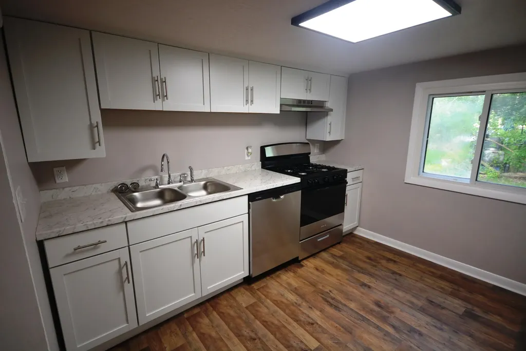 822 N Berrien Street Albion City MI 49224