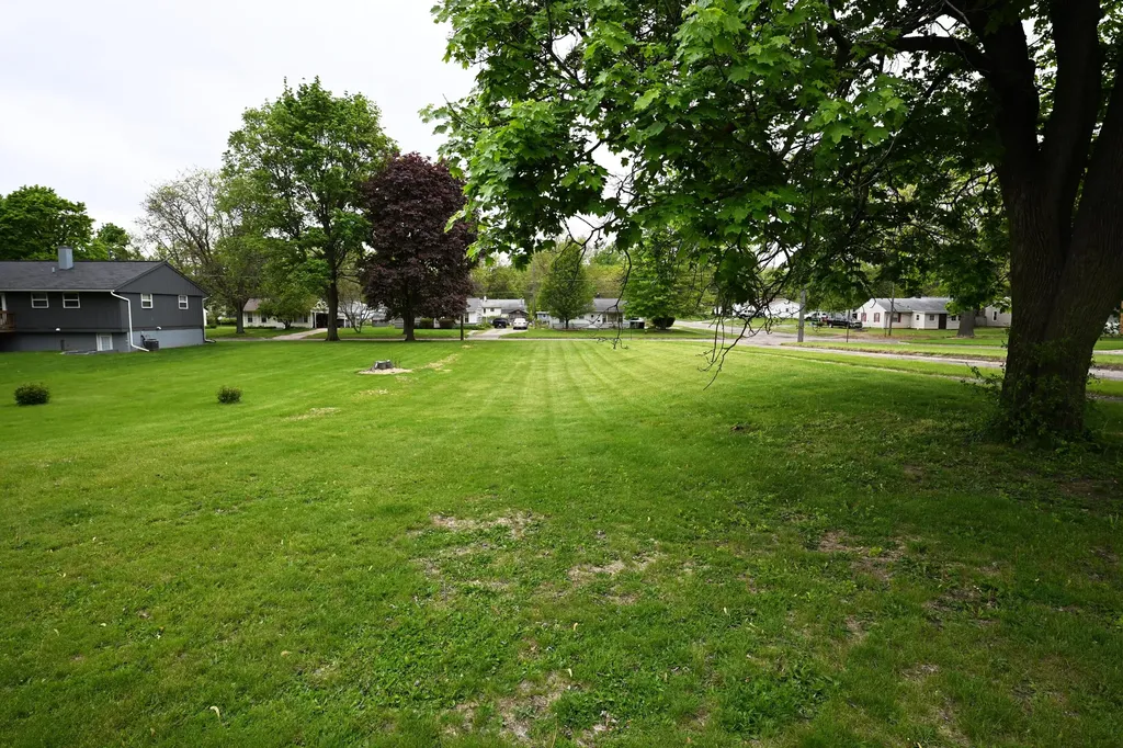 117 E North Street Albion City MI 49224