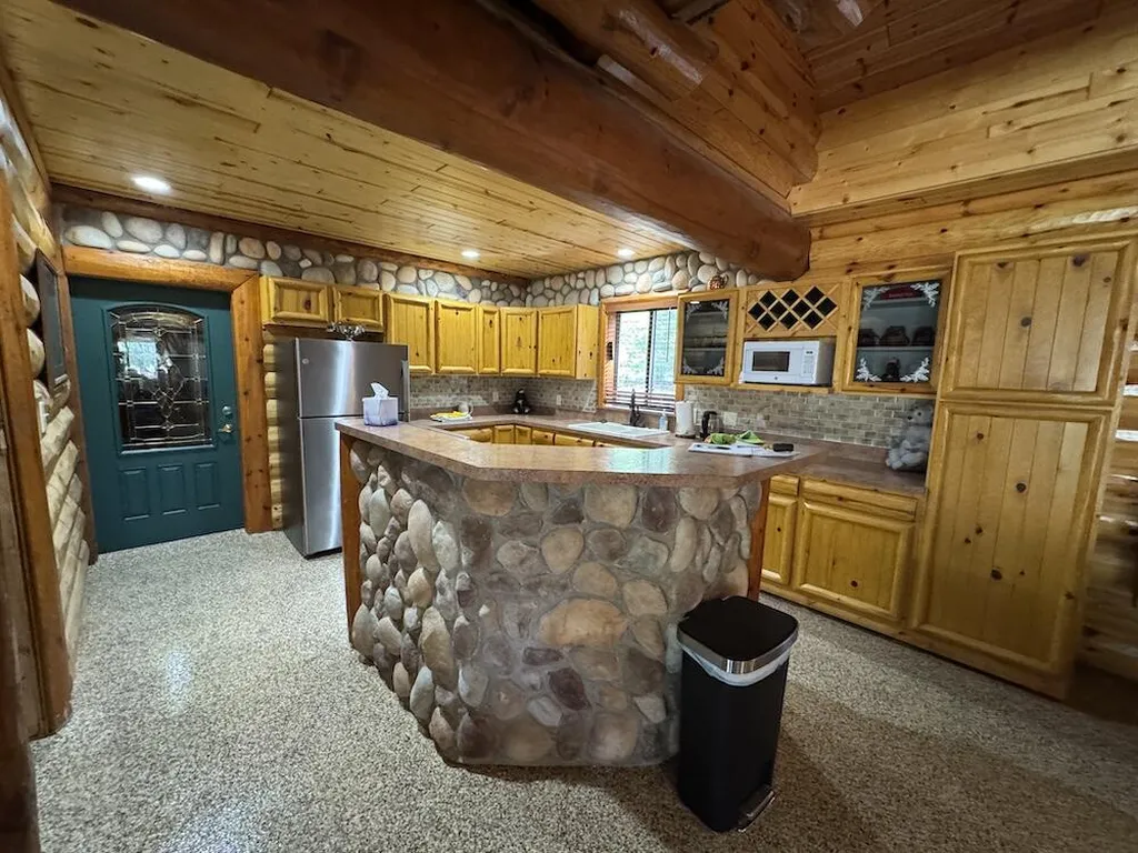 7584 Railroad Grade Nester Township MI 48624