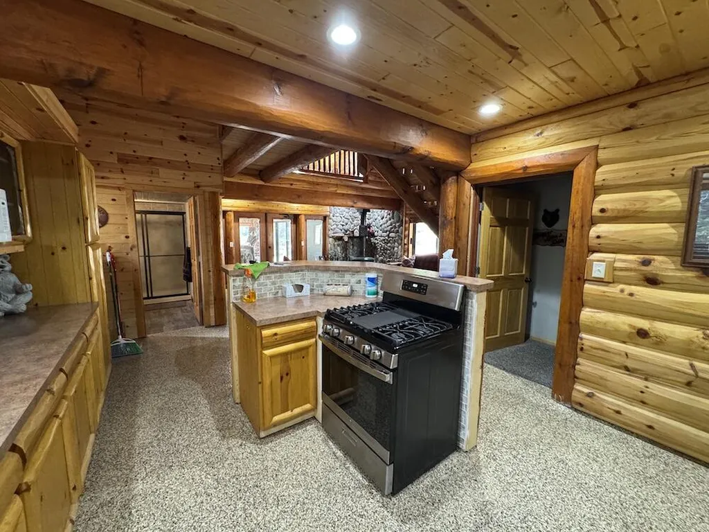 7584 Railroad Grade Nester Township MI 48624
