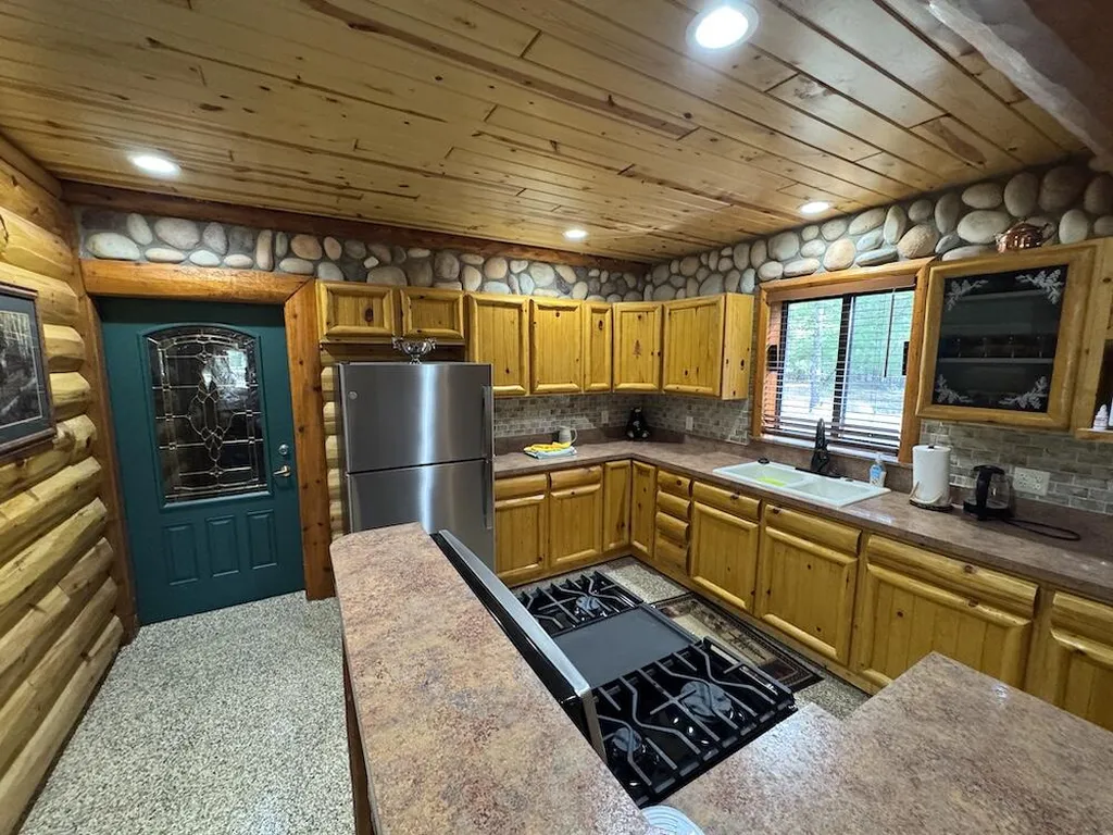 7584 Railroad Grade Nester Township MI 48624