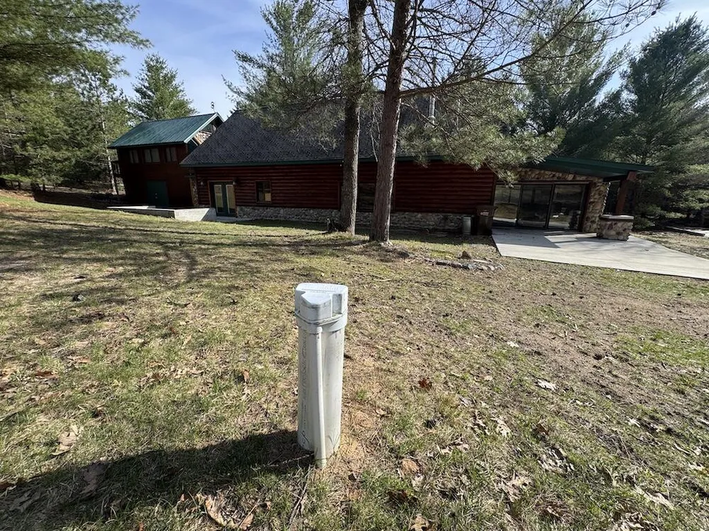 7584 Railroad Grade Nester Township MI 48624