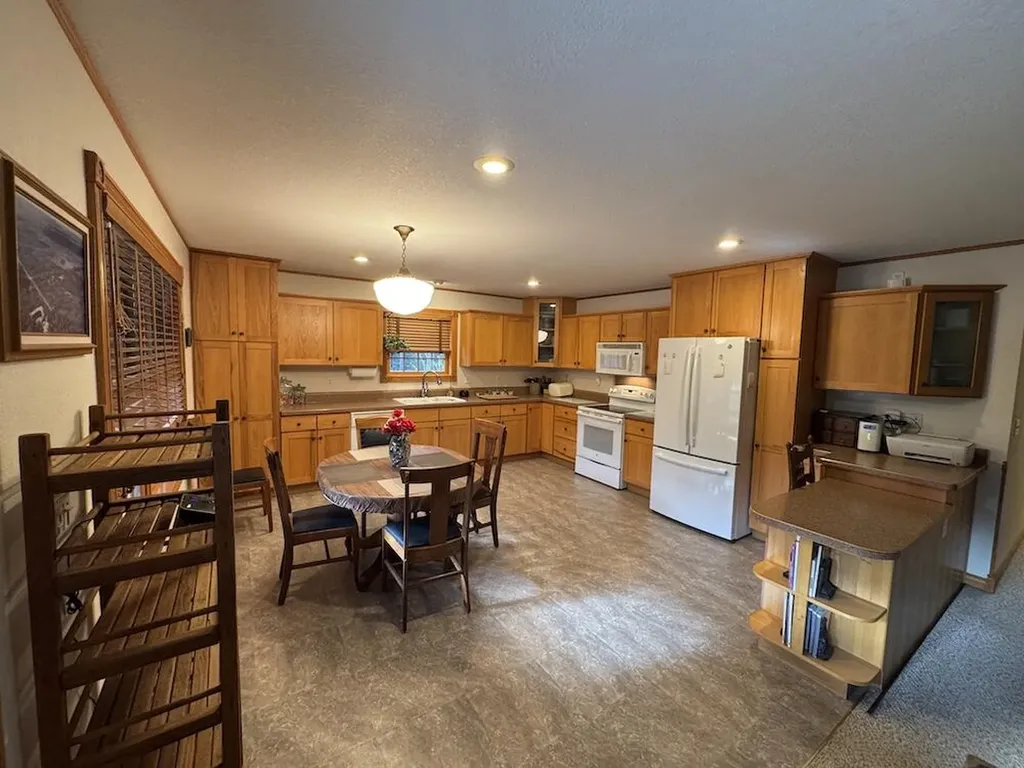 850 Jessica Lane Cumming Township MI 48654