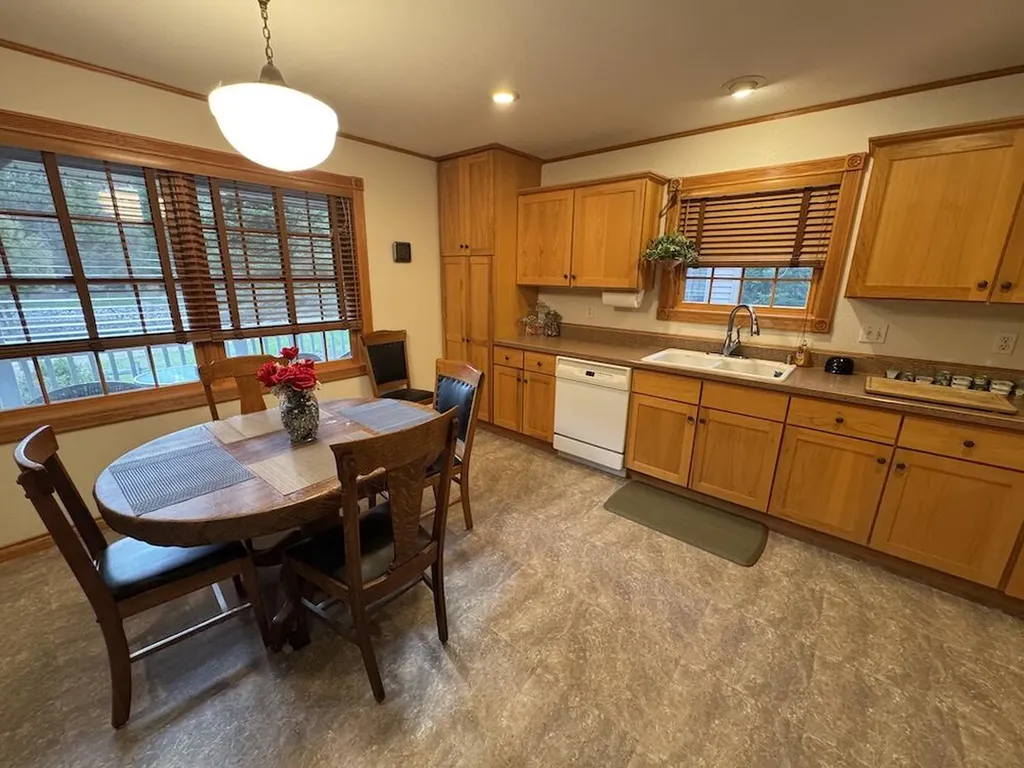 850 Jessica Lane Cumming Township MI 48654