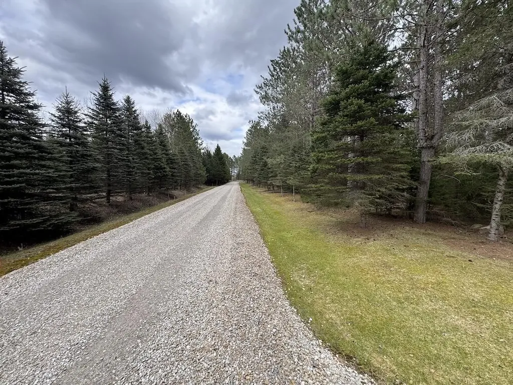 850 Jessica Lane Cumming Township MI 48654
