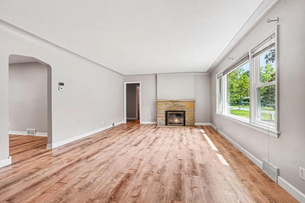 501 Marcelletti Avenue Paw Paw Village MI 49079
