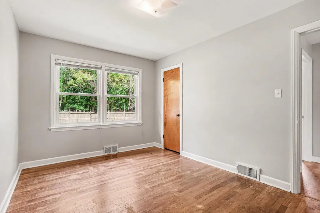 501 Marcelletti Avenue Paw Paw Village MI 49079