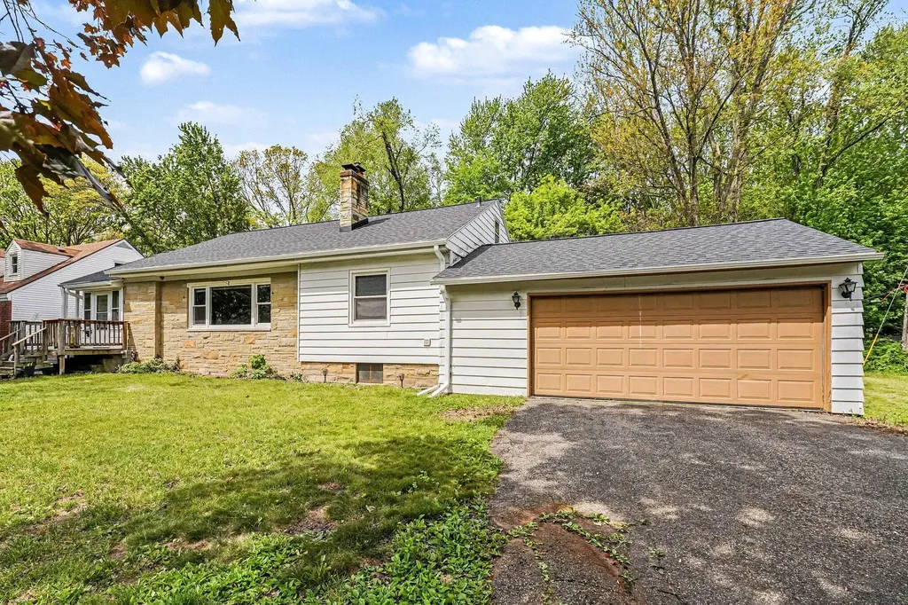 501 Marcelletti Avenue Paw Paw Village MI 49079