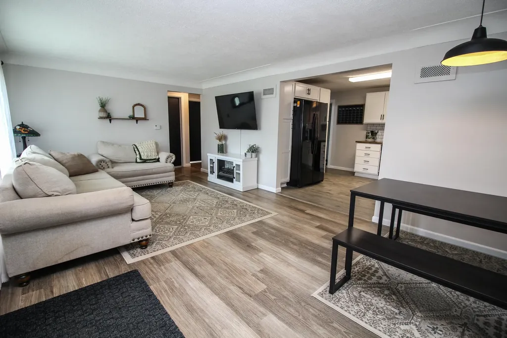 606 Millard Street Three Rivers City MI 49093