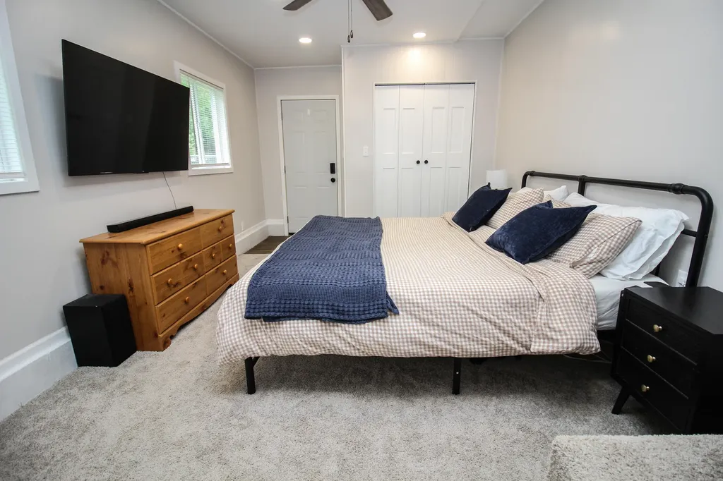606 Millard Street Three Rivers City MI 49093