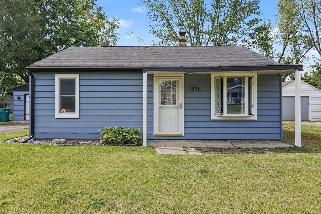 1816 Byrd Drive Portage City MI 49002