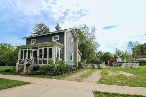 615 East Street Three Rivers City MI 49093