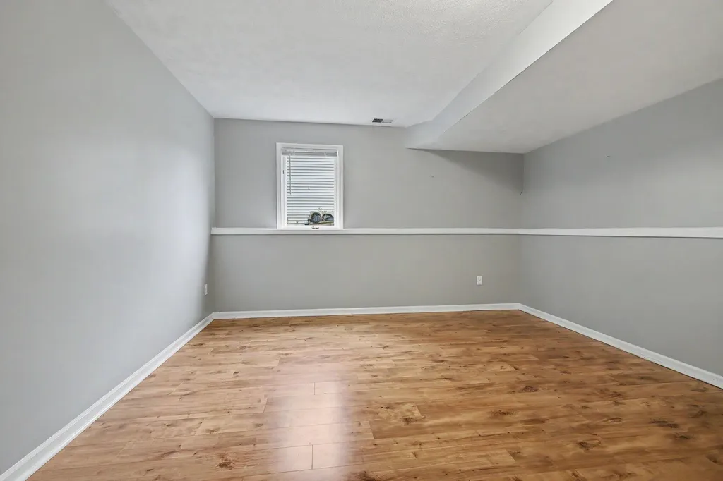 165 Hunters Trail Court Middleville Village MI 49333