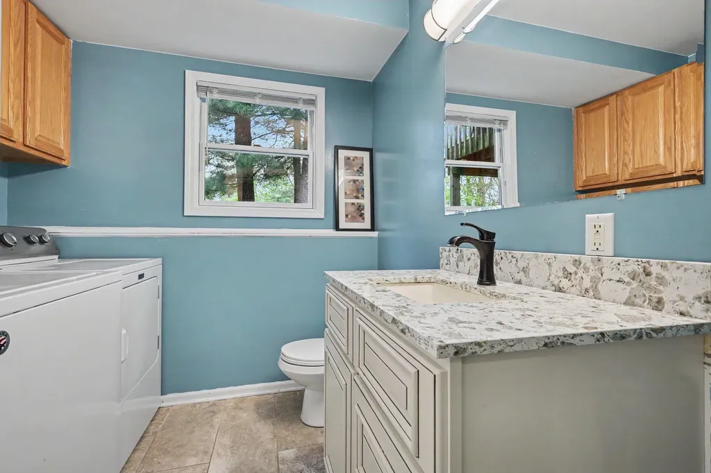 165 Hunters Trail Court Middleville Village MI 49333
