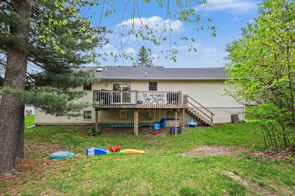 165 Hunters Trail Court Middleville Village MI 49333